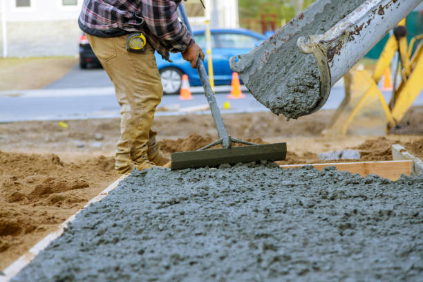 Best Affordable Concrete Contractor  in Scottsboro, AL